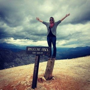 Meet your Posher, Whitney